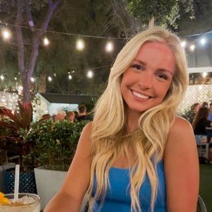 Meet your Posher, Alyssa